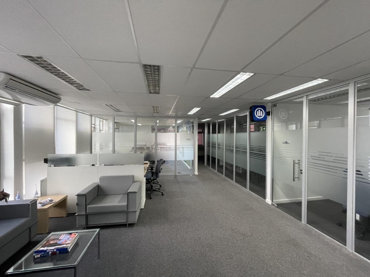 Comercial à venda com 15 banheiros, 10 vagas e 1679m² no Santo Agostinho, Belo Horizonte (MG) — foto 2 de 21