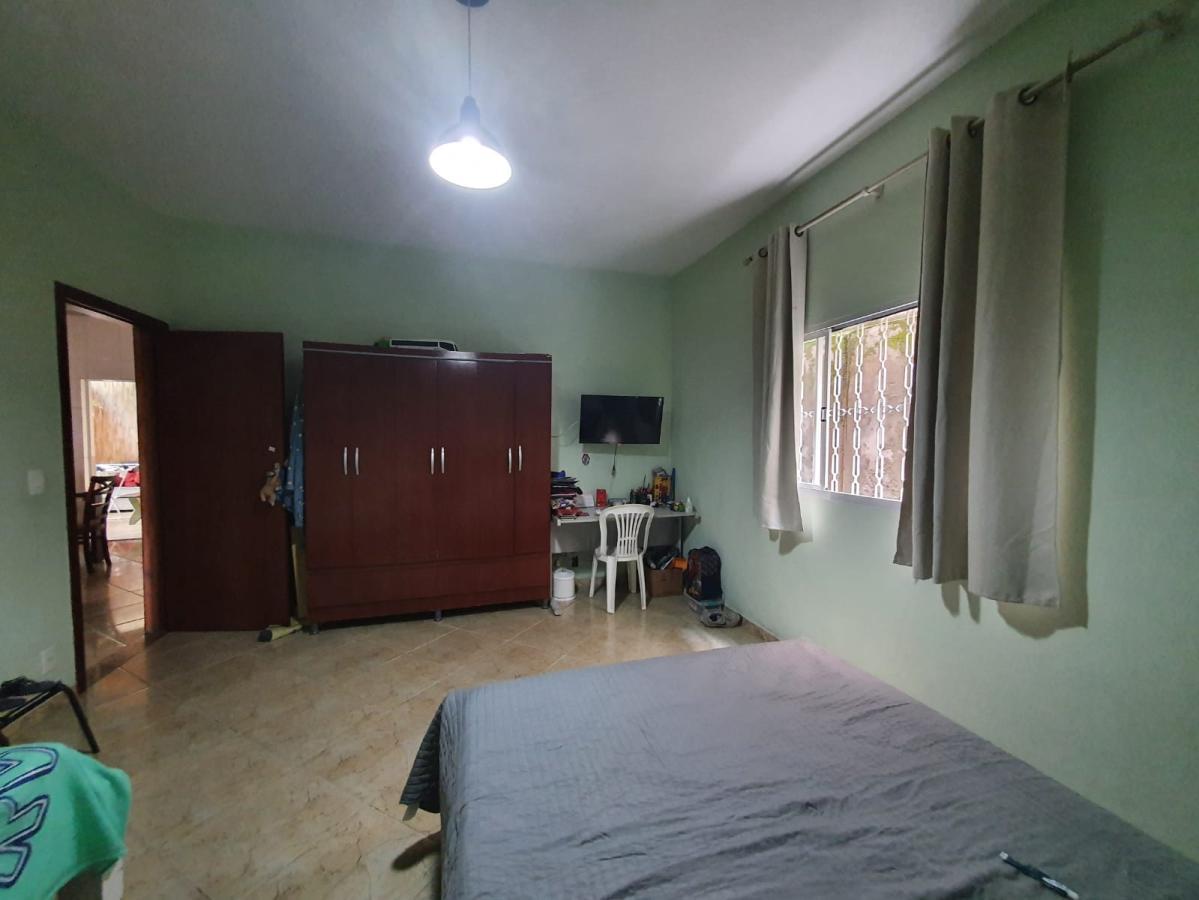 Casa à venda com 3 quartos, 1 suíte, 6 vagas e 172m² no Nova esperança, Belo Horizonte (MG) — foto 16 de 28
