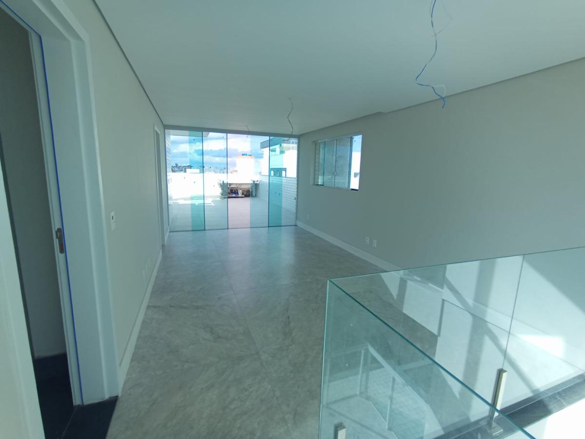 Cobertura à venda com 5 quartos, 4 suítes e 3 vagas no Castelo, Belo Horizonte (MG) — foto 11 de 30
