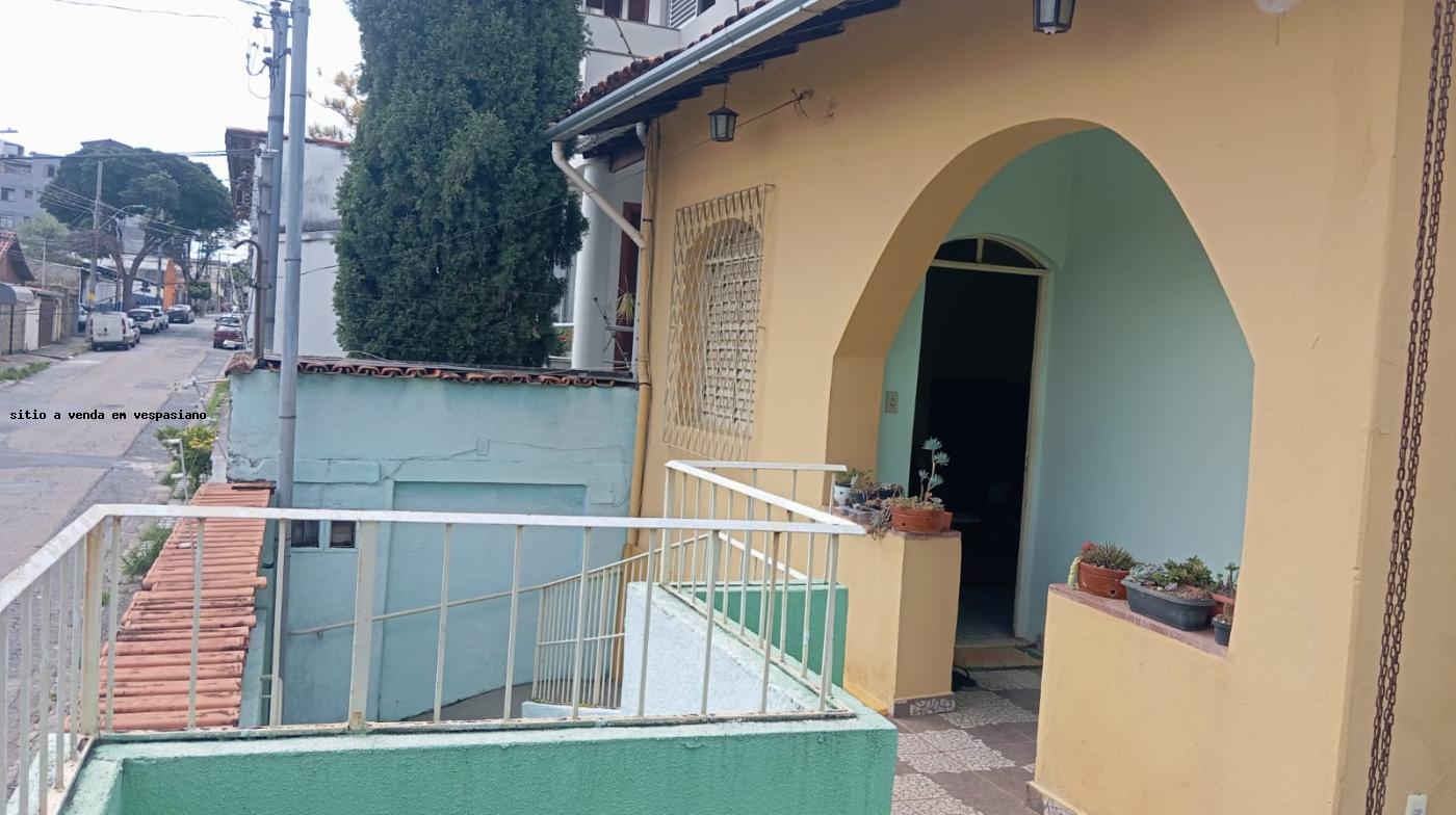 Casa à venda com 4 quartos, 1 suíte, 1 vaga e 167m² no Carlos Prates, Belo Horizonte (MG) — foto 3 de 30
