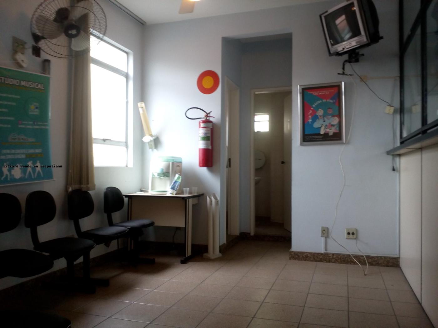 Comercial à venda com 5 banheiros, 2 vagas e 300m² no Caiçaras, Belo Horizonte (MG) — foto 10 de 21