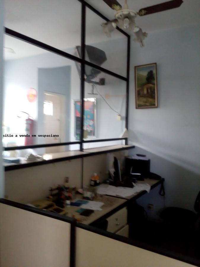 Comercial à venda com 5 banheiros, 2 vagas e 300m² no Caiçaras, Belo Horizonte (MG) — foto 11 de 21