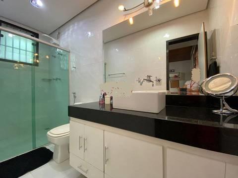 Casa à venda com 4 quartos, 1 suíte, 4 vagas e 321m² no Nova esperança, Belo Horizonte (MG) — foto 13 de 24