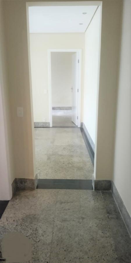 Casa à venda com 4 quartos, 1 suíte, 3 vagas e 240m² no São Joao Batista, Belo Horizonte (MG) — foto 10 de 30