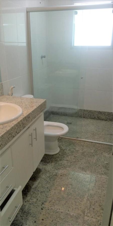 Casa à venda com 4 quartos, 1 suíte, 3 vagas e 240m² no São Joao Batista, Belo Horizonte (MG) — foto 8 de 30