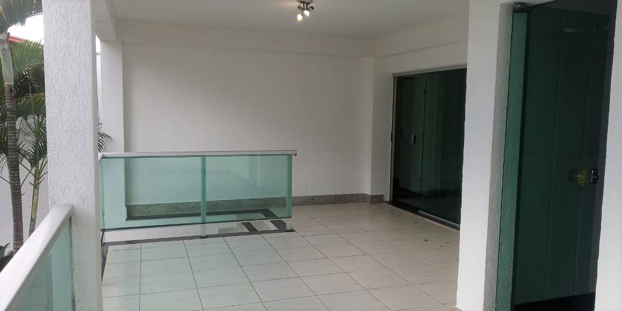Casa à venda com 4 quartos, 1 suíte, 3 vagas e 240m² no São Joao Batista, Belo Horizonte (MG) — foto 23 de 30