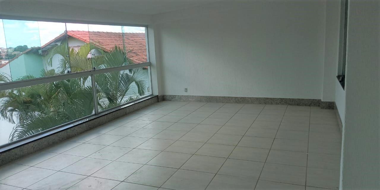 Casa à venda com 4 quartos, 1 suíte, 3 vagas e 240m² no São Joao Batista, Belo Horizonte (MG) — foto 29 de 30