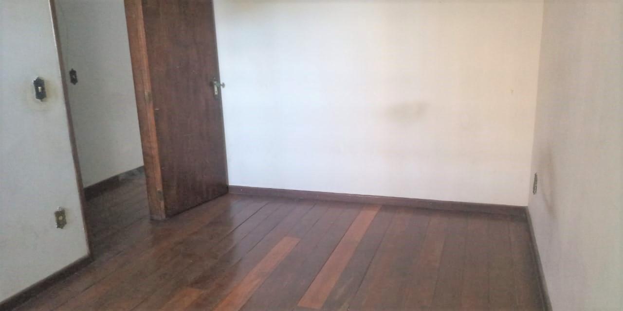 Casa à venda com 4 quartos, 1 suíte, 4 vagas e 250m² no Santa Monica, Belo Horizonte (MG) — foto 13 de 30