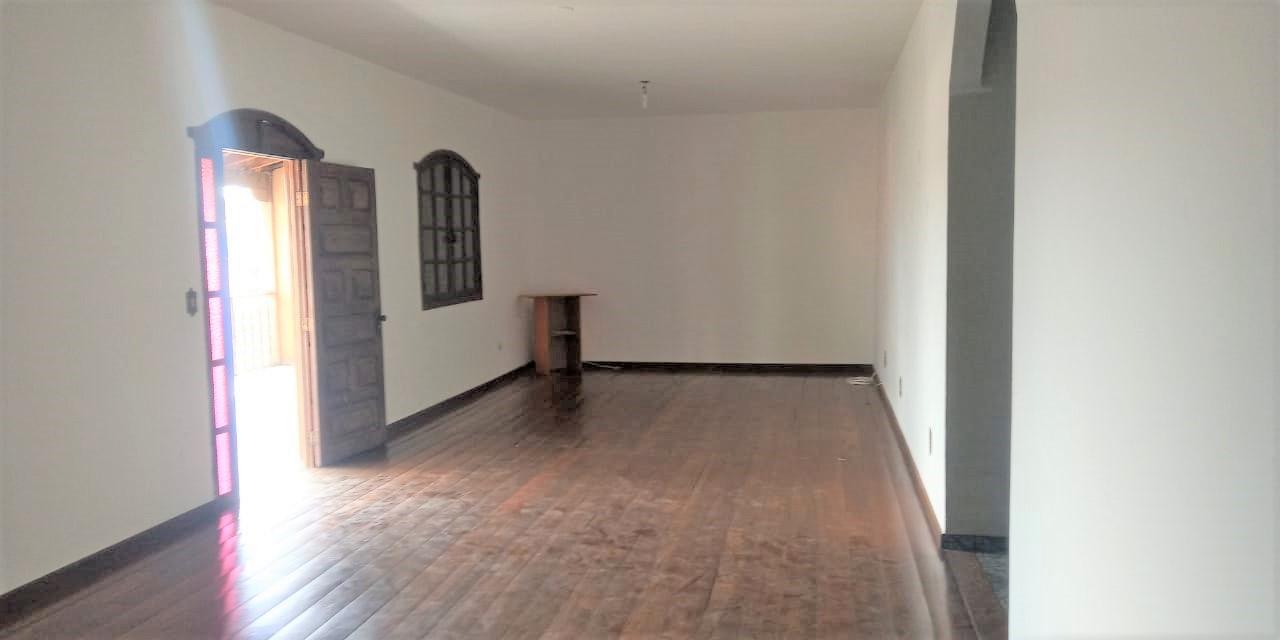 Casa à venda com 4 quartos, 1 suíte, 4 vagas e 250m² no Santa Monica, Belo Horizonte (MG) — foto 27 de 30