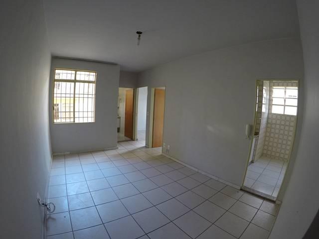 Apartamento à venda com 3 quartos, 1 banheiro, 1 vaga e 67m² no Santo André, Belo Horizonte (MG) — foto 2 de 3