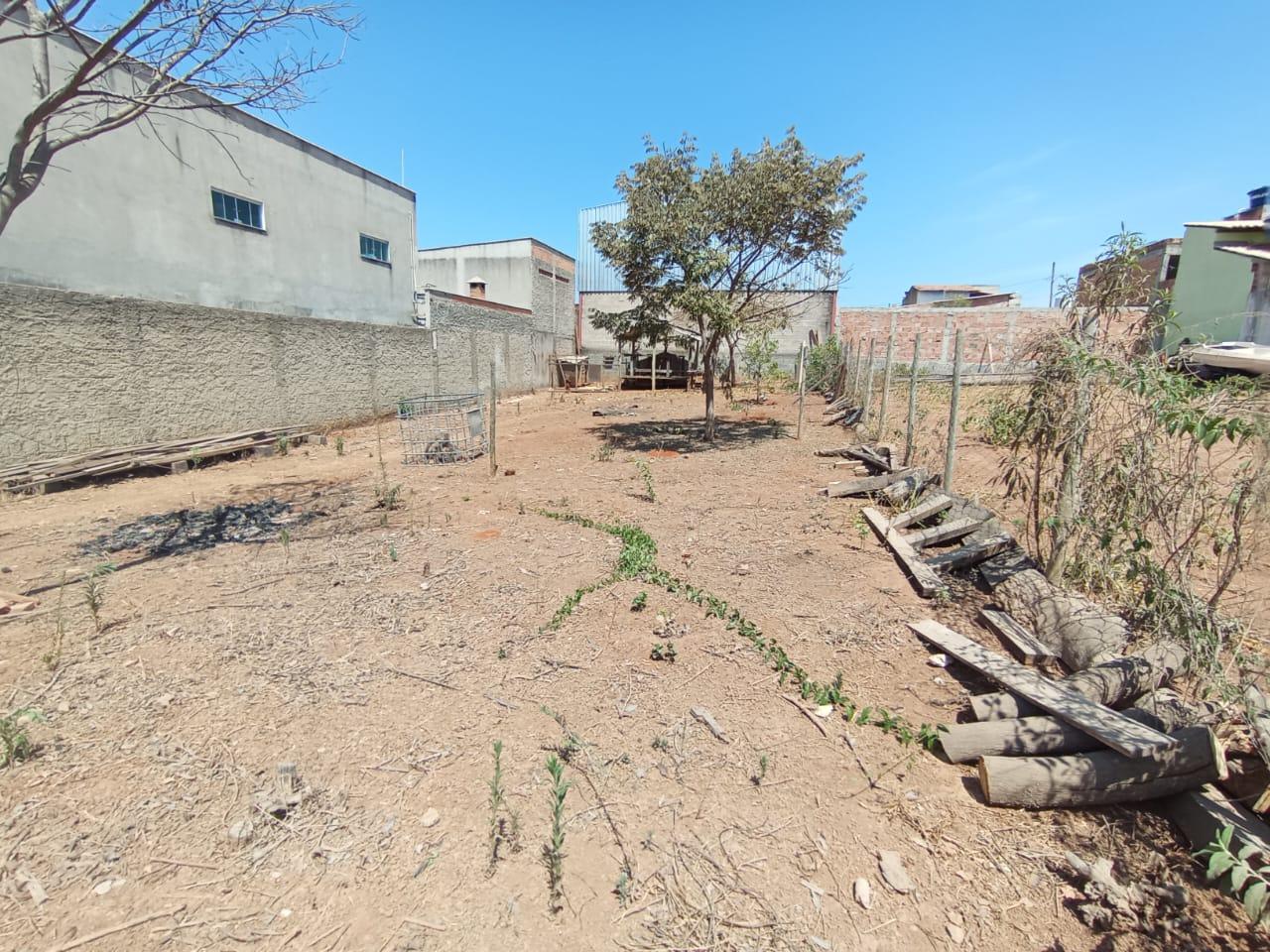 Terreno à venda com 360m² de terreno no Los Angeles (Melo Viana), Esmeraldas (MG) — foto 3 de 17