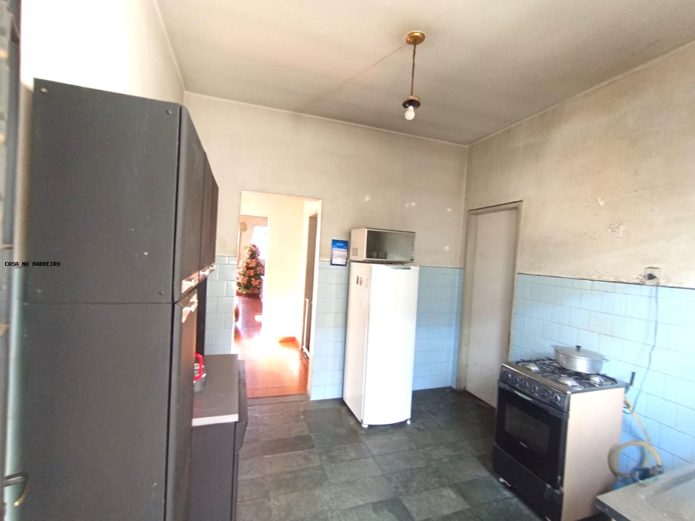 Casa à venda com 3 quartos, 2 banheiros, 1 vaga e 212m² no Santo André, Belo Horizonte (MG) — foto 10 de 30