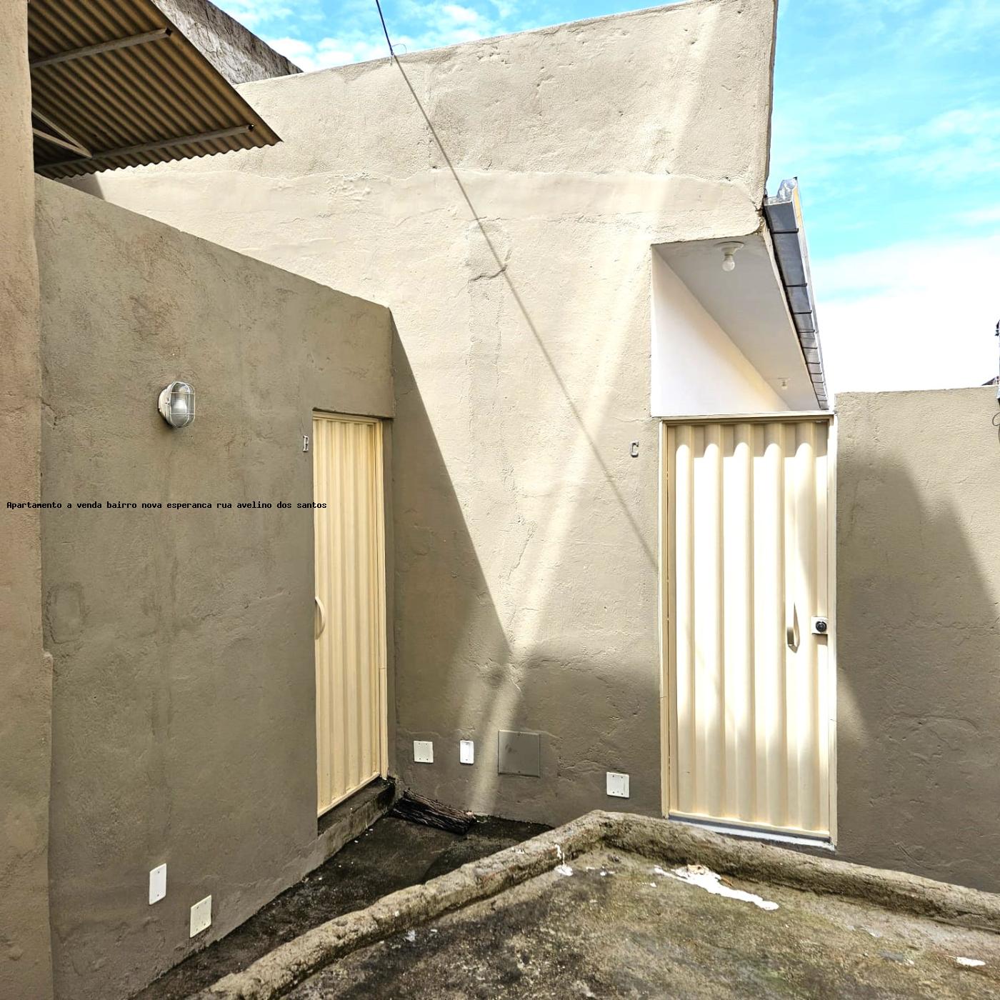 Casa à venda com 4 quartos, 4 banheiros e 445m² no Santo André, Belo Horizonte (MG) — foto 2 de 30