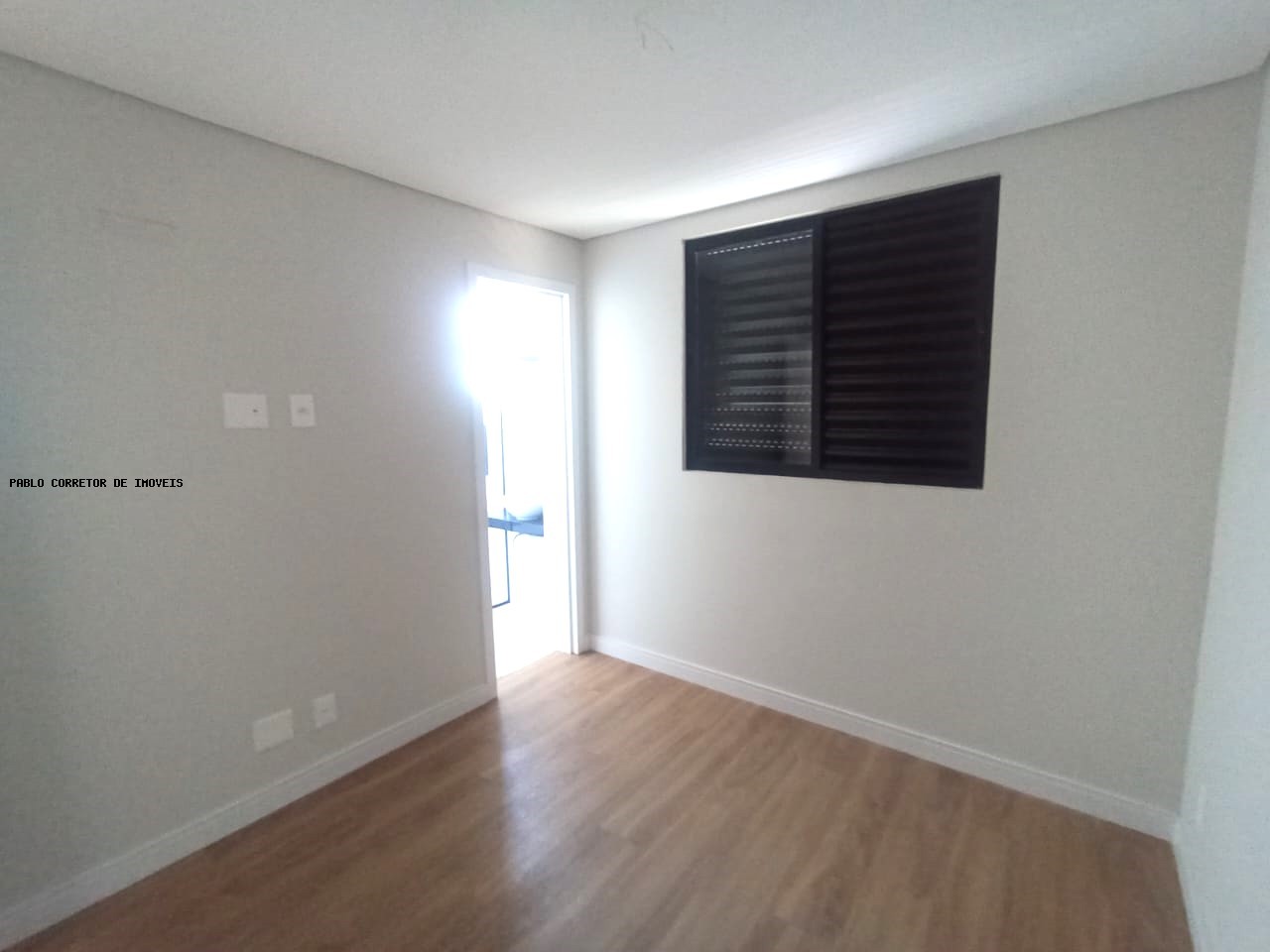 Apartamento à venda com 2 quartos, 2 suítes e 1 vaga no Floresta, Belo Horizonte (MG) — foto 8 de 14