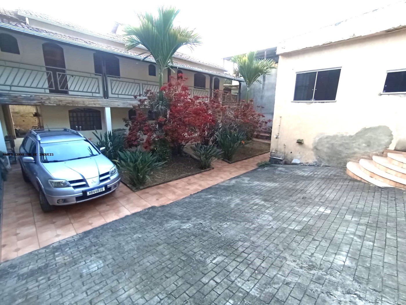 Casa à venda com 4 quartos, 3 suítes, 4 vagas e 330m² no Alto Caiçaras, Belo Horizonte (MG) — foto 3 de 30