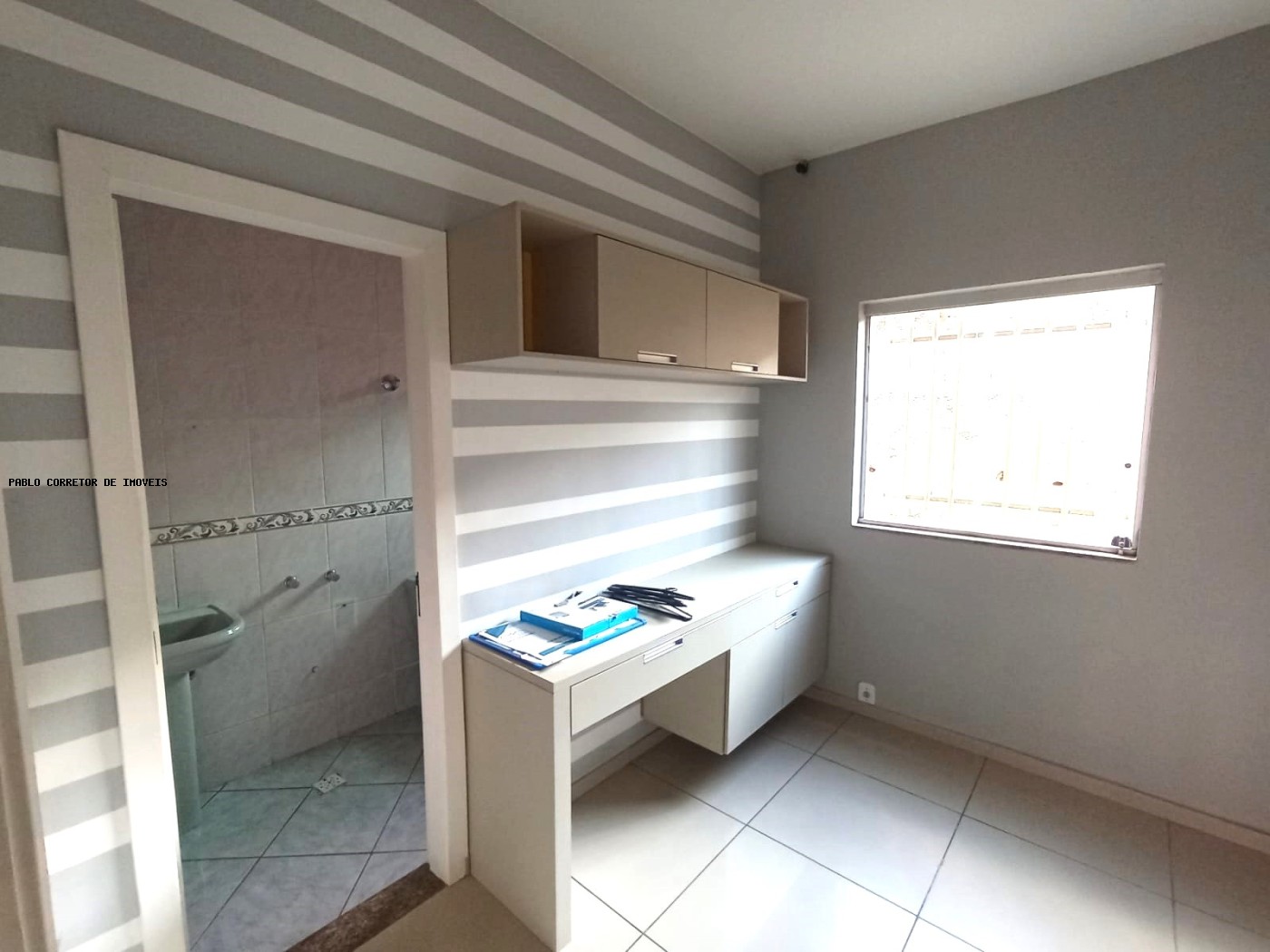 Casa à venda com 4 quartos, 3 suítes, 4 vagas e 330m² no Alto Caiçaras, Belo Horizonte (MG) — foto 17 de 30