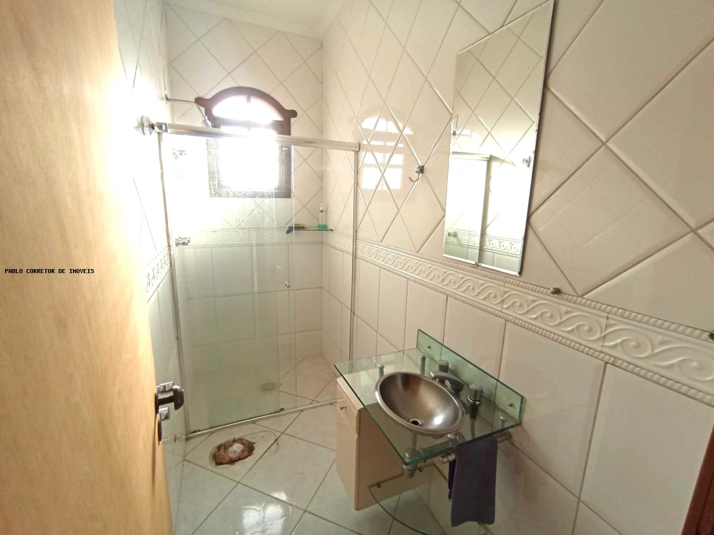 Casa à venda com 4 quartos, 3 suítes, 4 vagas e 330m² no Alto Caiçaras, Belo Horizonte (MG) — foto 23 de 30