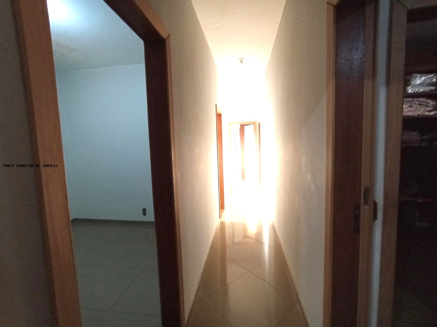Casa à venda com 4 quartos, 3 suítes, 4 vagas e 330m² no Alto Caiçaras, Belo Horizonte (MG) — foto 24 de 30