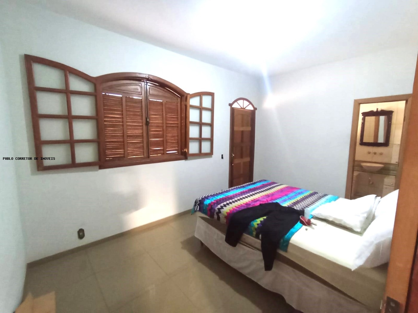 Casa à venda com 4 quartos, 3 suítes, 4 vagas e 330m² no Alto Caiçaras, Belo Horizonte (MG) — foto 27 de 30