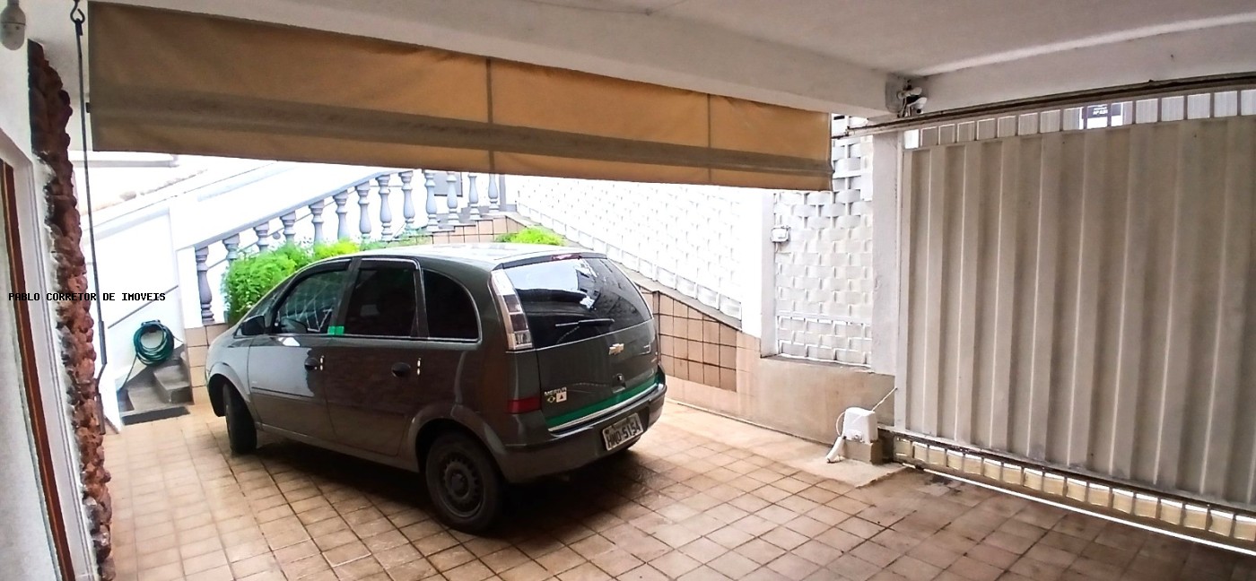 Casa à venda com 4 quartos, 2 banheiros, 2 vagas e 194m² no Sagrada Família, Belo Horizonte (MG) — foto 9 de 13