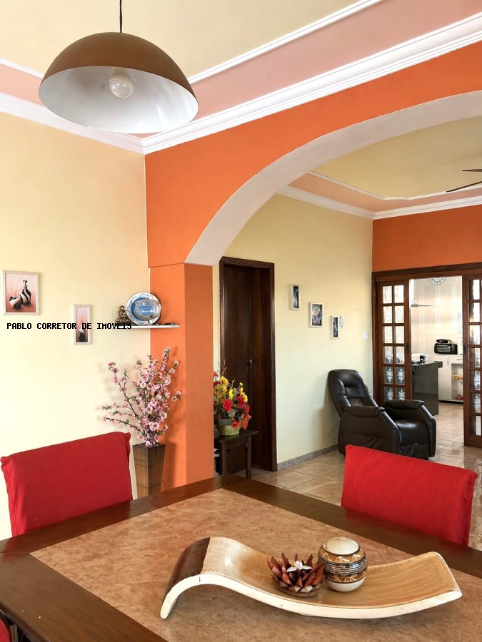 Casa à venda com 5 quartos, 2 suítes, 5 vagas e 245m² no Nova esperança, Belo Horizonte (MG) — foto 2 de 30