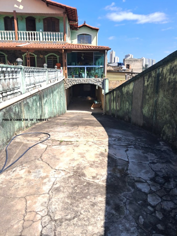 Casa à venda com 5 quartos, 2 suítes, 5 vagas e 245m² no Nova esperança, Belo Horizonte (MG) — foto 30 de 30