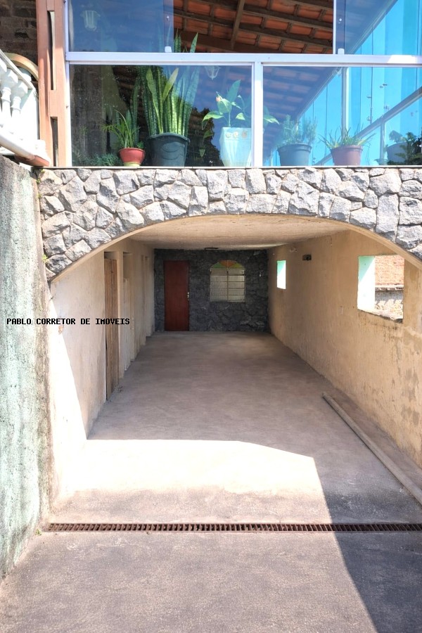 Casa à venda com 5 quartos, 2 suítes, 5 vagas e 245m² no Nova esperança, Belo Horizonte (MG) — foto 11 de 30