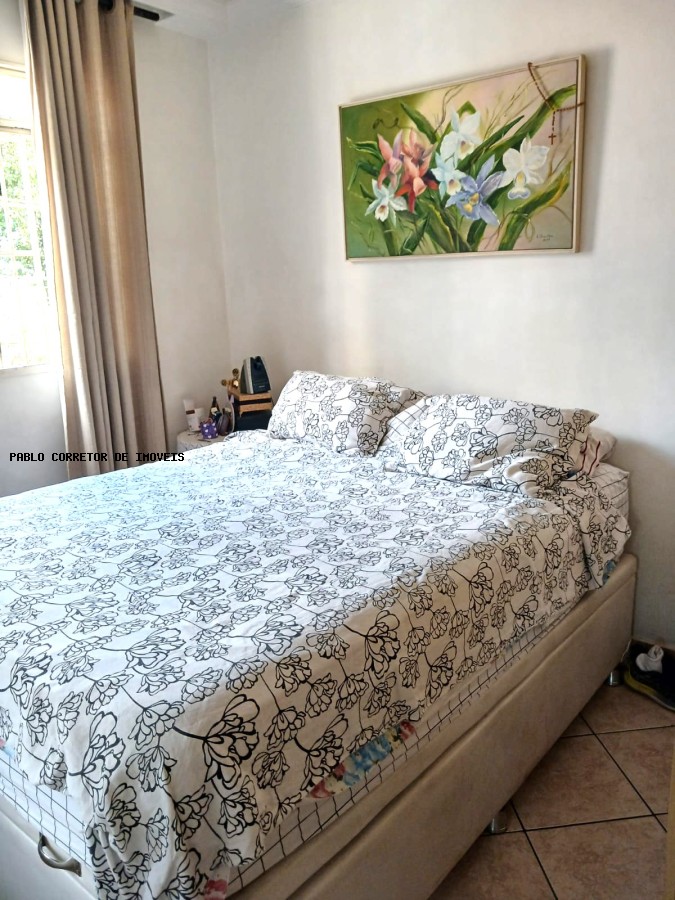 Apartamento à venda com 3 quartos, 1 banheiro e 1 vaga no Caiçaras, Belo Horizonte (MG) — foto 2 de 14